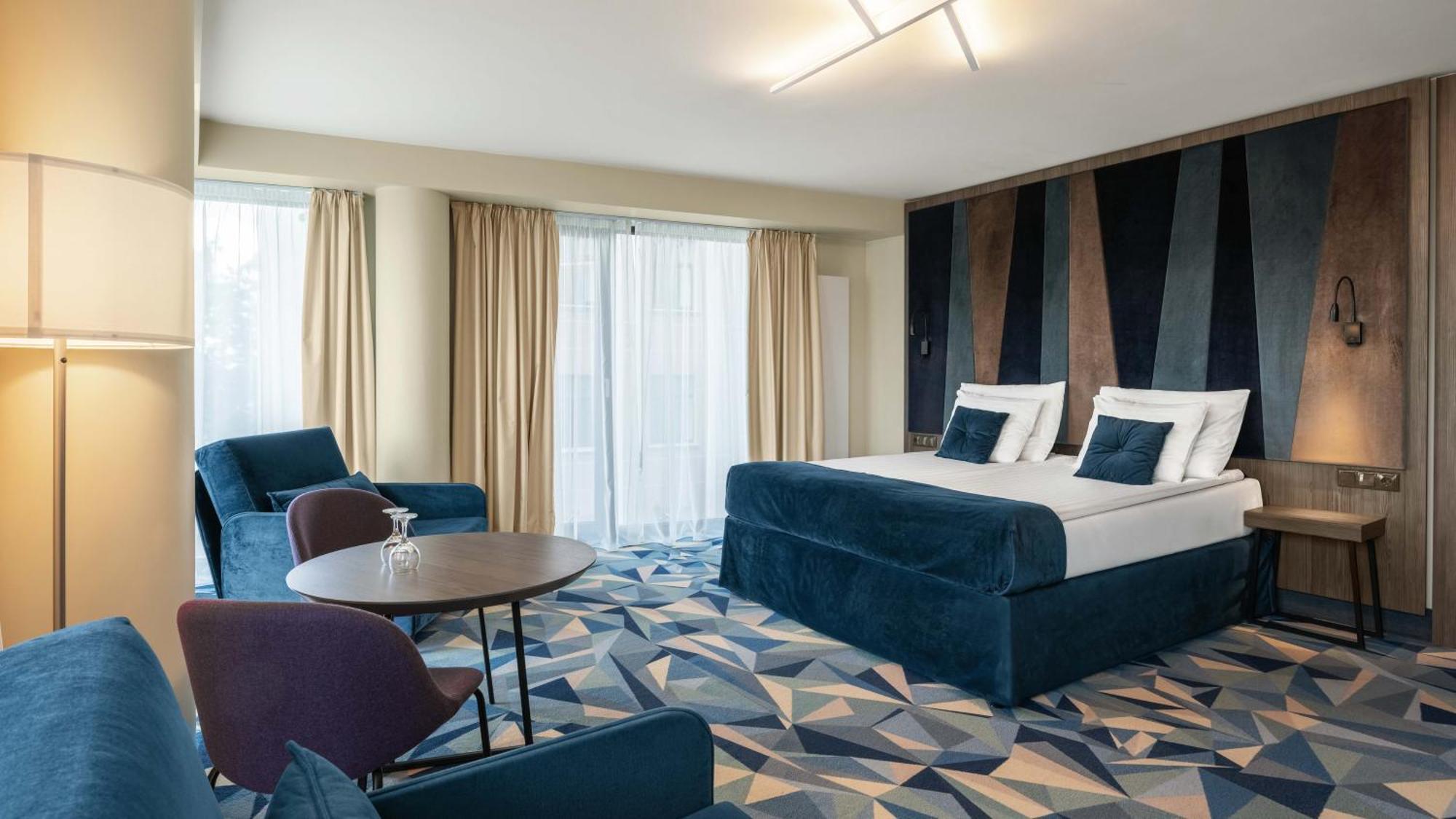 "Riverside" Deluxe Room Daily Spa Access